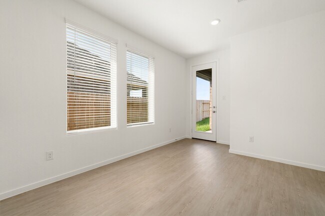 Building Photo - 6742 Sunset Velvet Dr