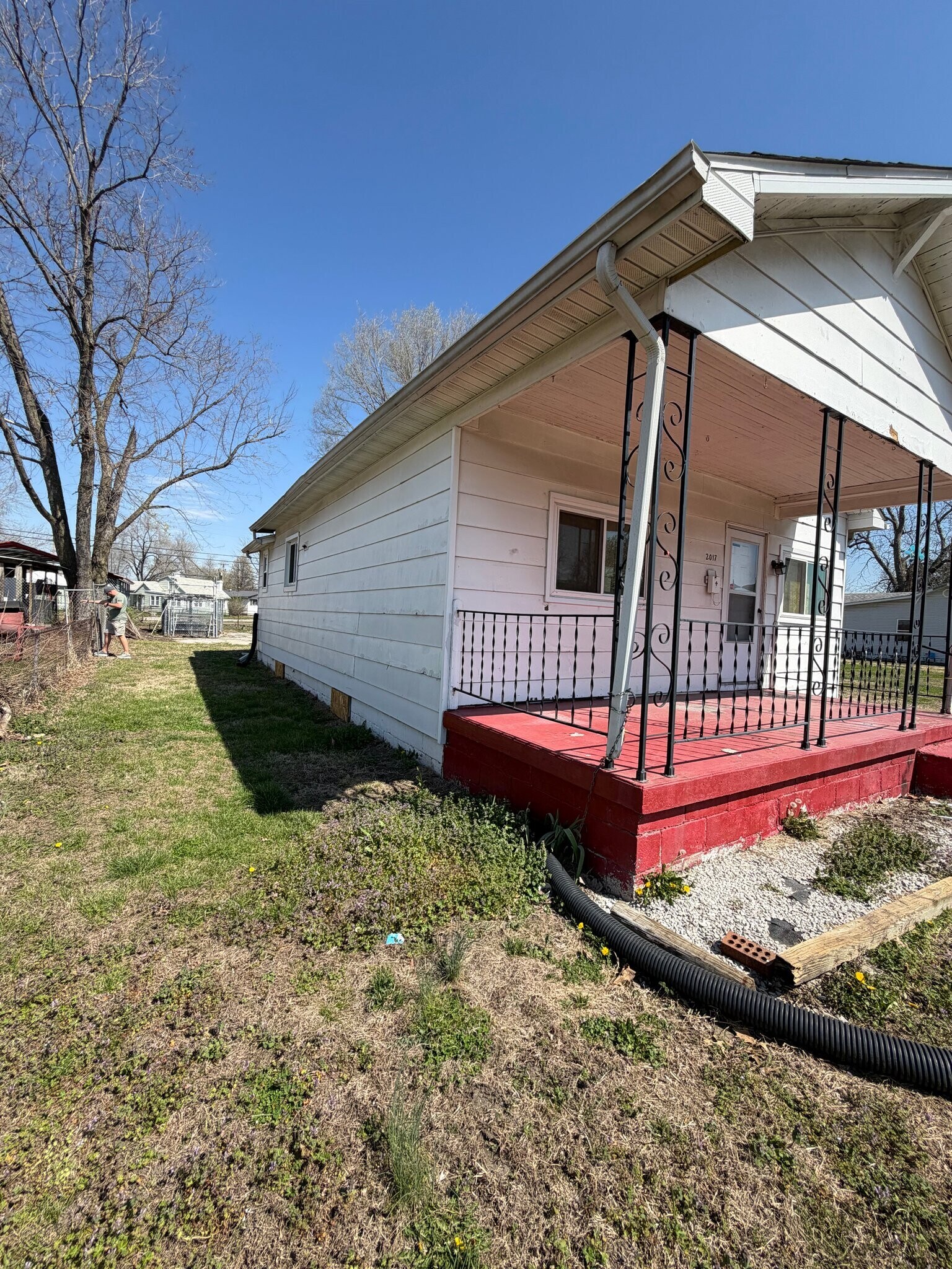 Building Photo - 2017 McCasland Ave