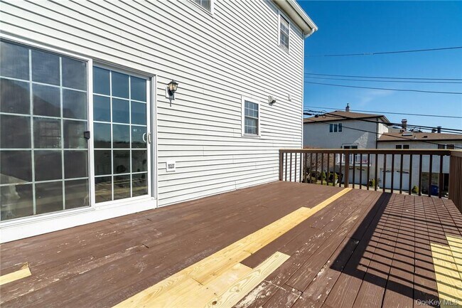 Building Photo - 35 Harrison Ave