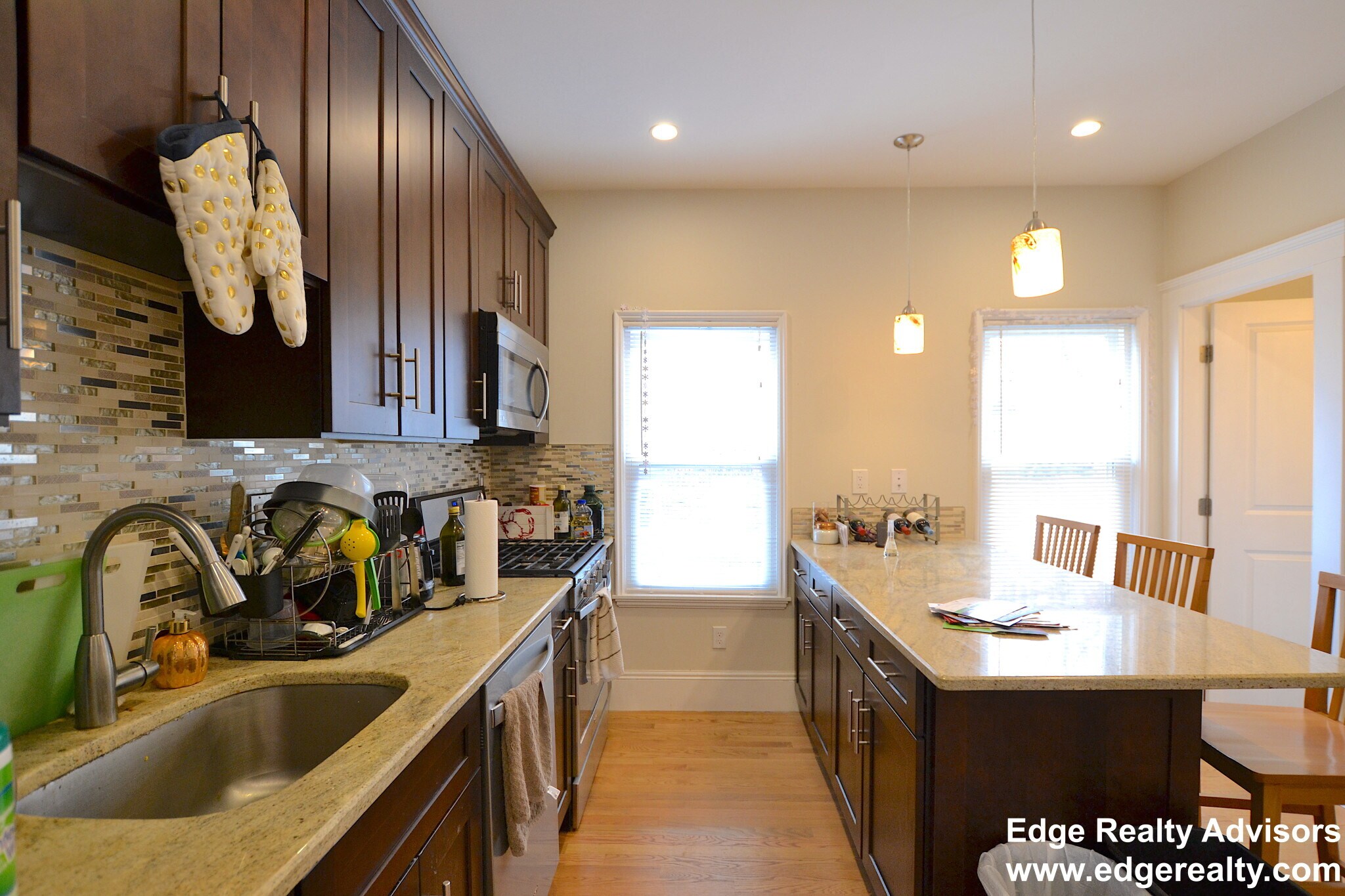 Building Photo - 41 Union St