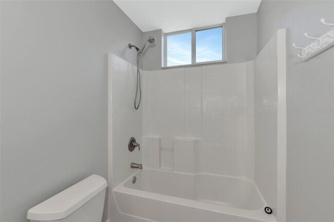 Building Photo - 6407 213th St E