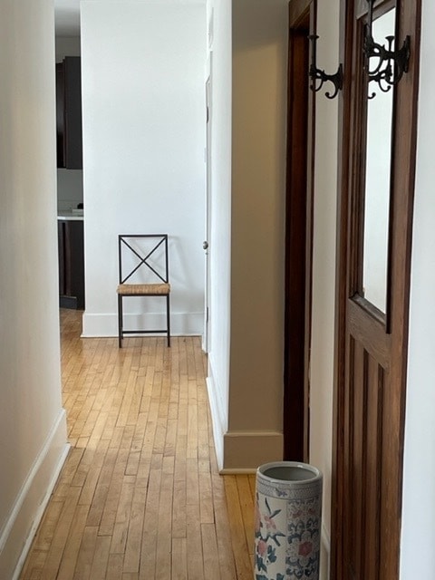 Building Photo - 412 Pleasant St