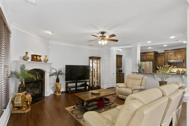 Building Photo - 5840 Vista Brook Dr