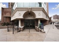 Building Photo - 78 10th St E