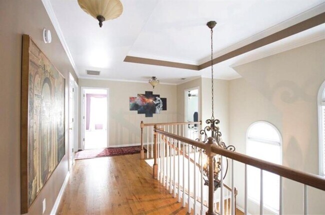 Building Photo - 2465 Devon Leigh Walk NW