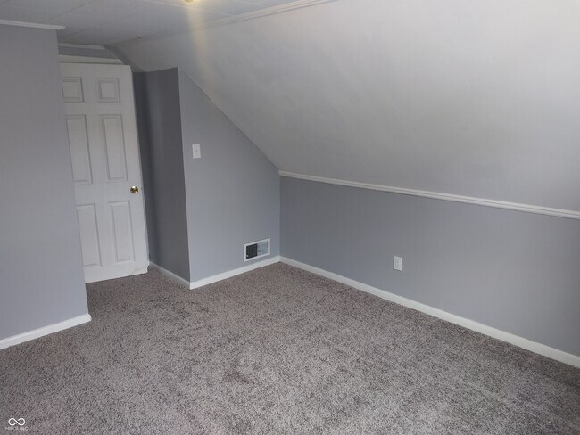 Building Photo - 4418 Ralston Ave