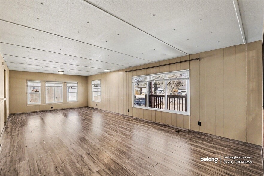 Building Photo - 3904 Glacier Dr