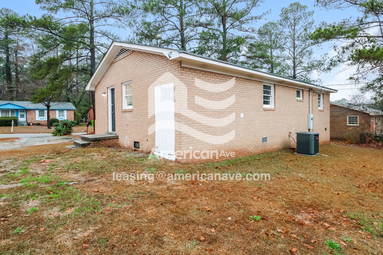 Building Photo - 300 Forestwood Dr