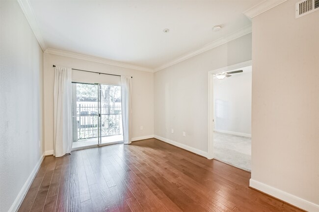 Building Photo - 3231 Allen Pkwy