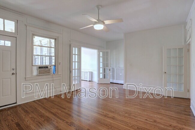 Building Photo - 2417 Eutaw Pl