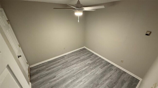 Building Photo - 2529 Rio Grande St