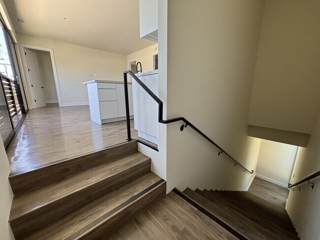 Building Photo - 2168 Balboa Ave