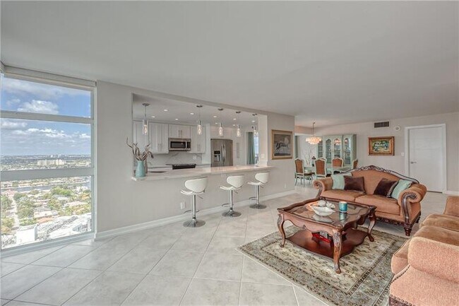 Building Photo - 1360 S Ocean Blvd