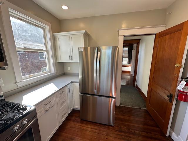 Building Photo - 3966 Regent Ave