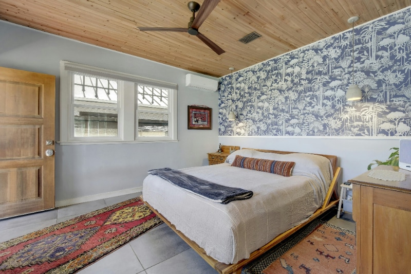 Building Photo - 2504 E Cesar Chavez St