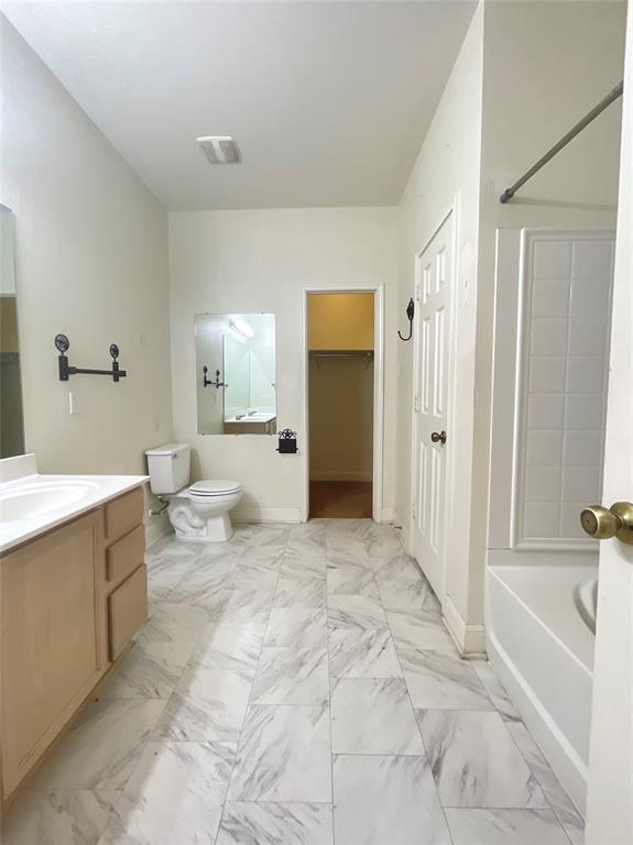 Building Photo - 4412 Woodstock Dr