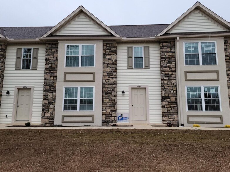 Building Photo - 438 Masonic Dr