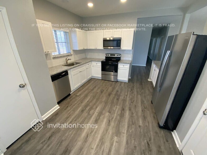 Building Photo - 6604 Shoal Creek Dr