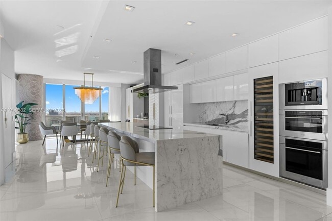 Building Photo - 330 Sunny Isles Blvd