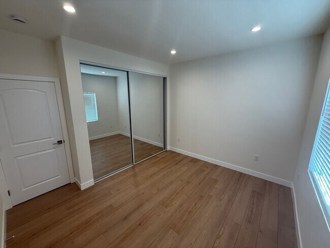 Building Photo - New Construction 3 Bedroom ADU for Rent in North Hollywood!