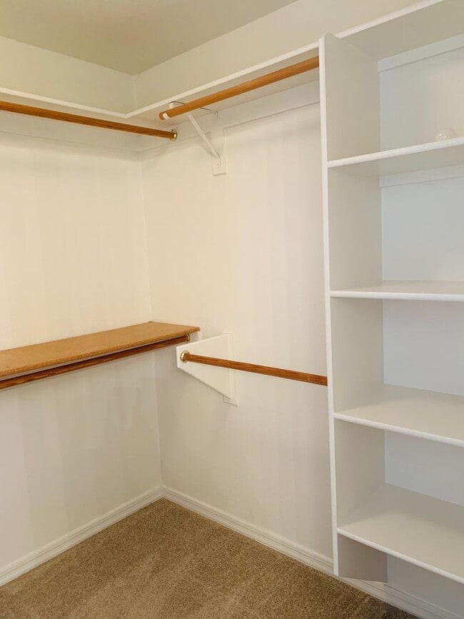 Building Photo - Beautiful Home In Rancho Sahuarita Located...