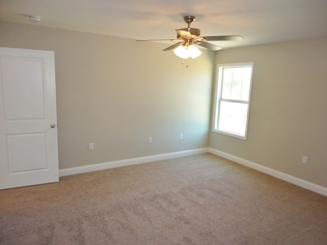Building Photo - Stylish 3BR/2.5BA Two-Story Home with Fenced Yard & Modern Kitchen in North Valdosta