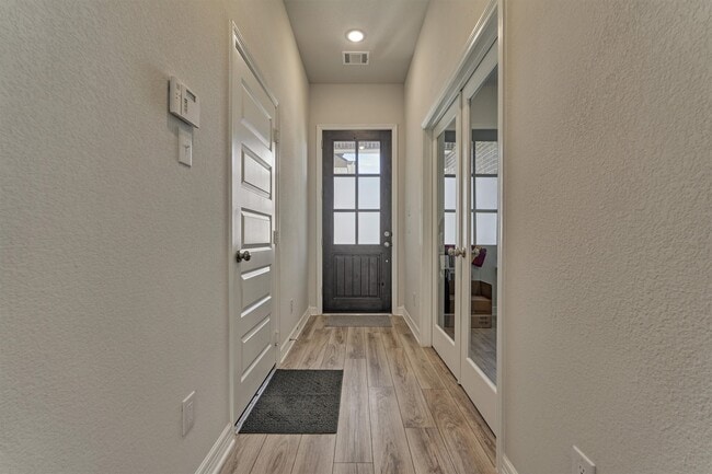 Building Photo - 160 Dove Springs Ct