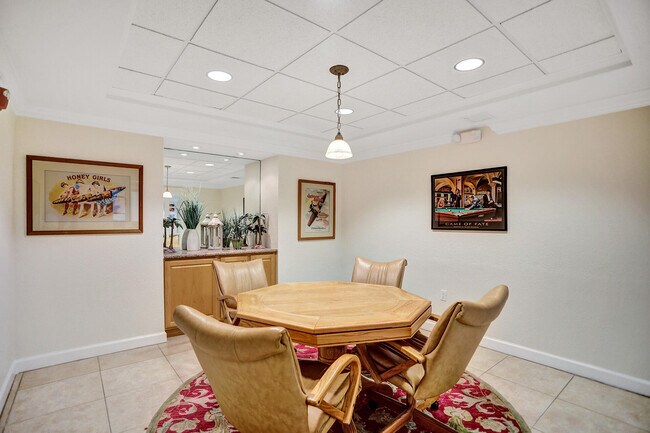 Building Photo - 1501 E Broward Blvd