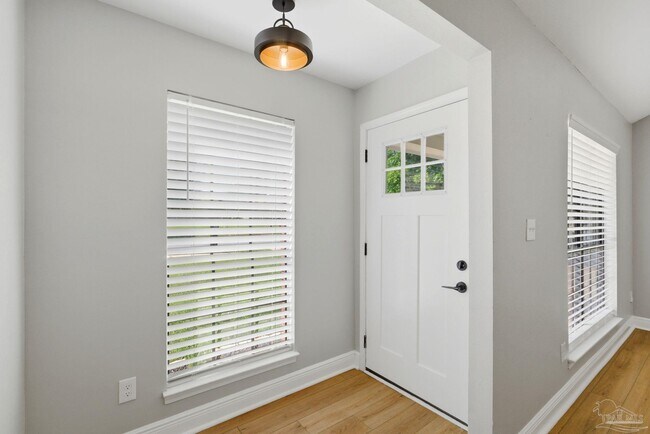 Building Photo - 4607 La Borde Ln