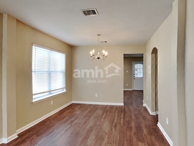 Building Photo - 11827 Tierra Palms Ct