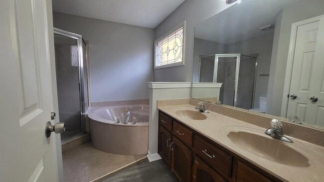 Building Photo - 2577 Reese Lake Cir