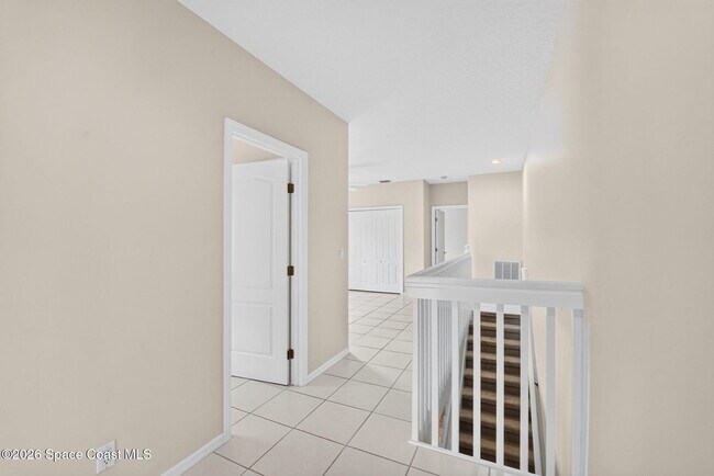 Building Photo - 506 Tyler Ave