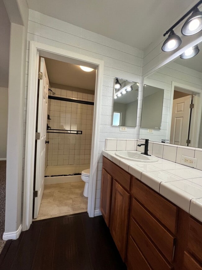 Building Photo - 13417 Cheyenne Mountain Dr