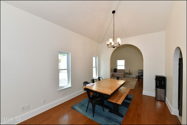 Building Photo - 1857 Ralph Janes Pl