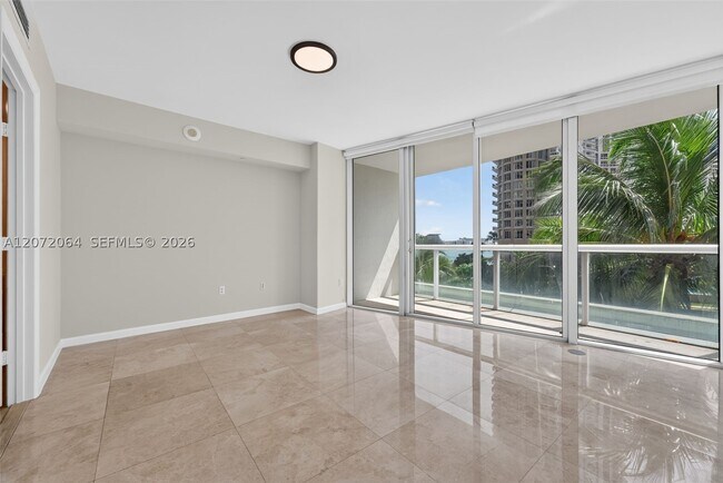 Building Photo - 465 Brickell Ave