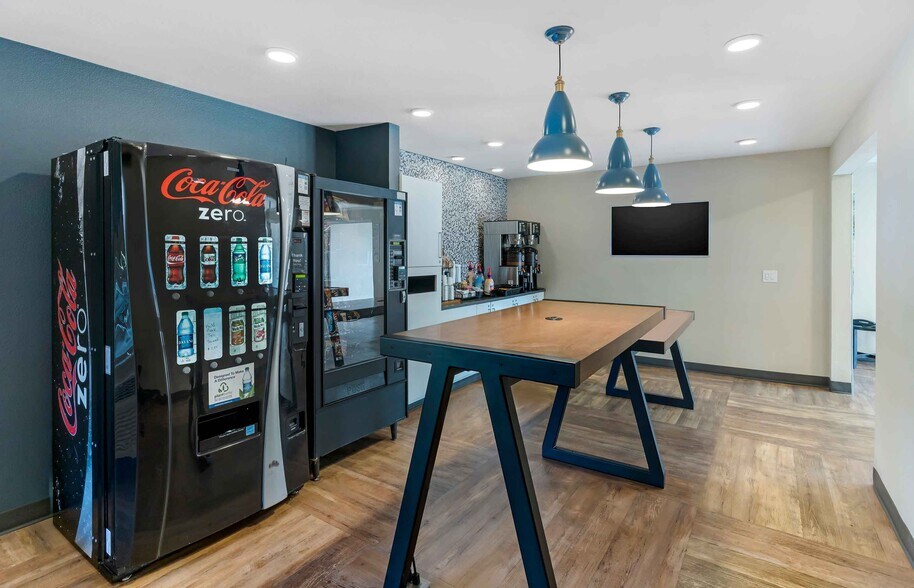 Building Photo - Furnished Studio-San Francisco - San Mateo - SFO