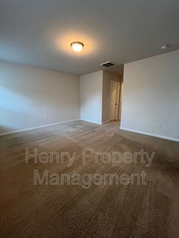 Building Photo - 775 Amarra Dr