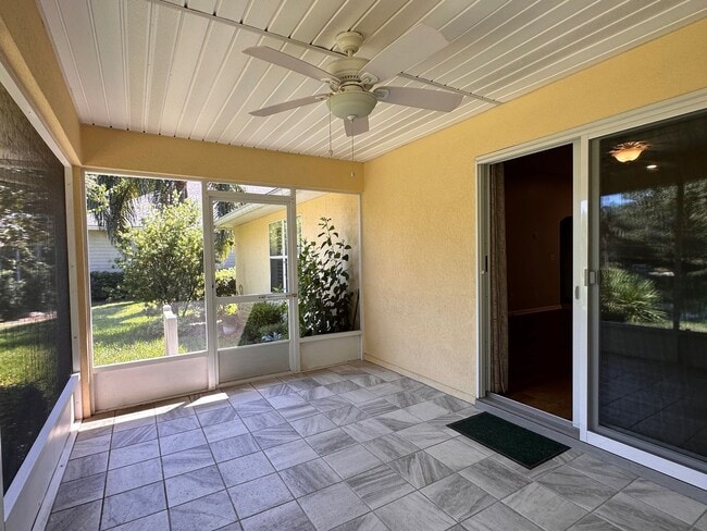 Building Photo - Located in the heart of Fernandina Beach!