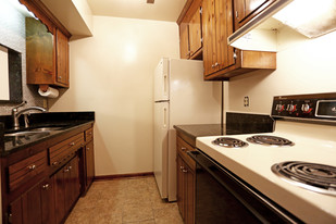 Interior Photo - Colony Wood Townhomes