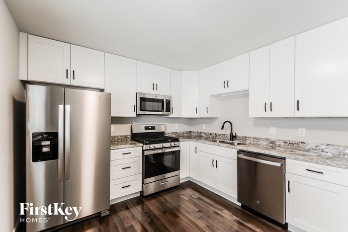 Building Photo - 1706 Pebble Brook Dr