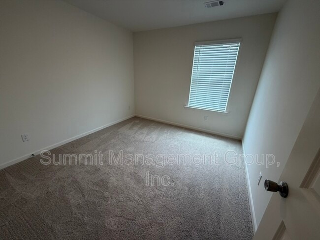 Building Photo - 1506 Aralynn Ct