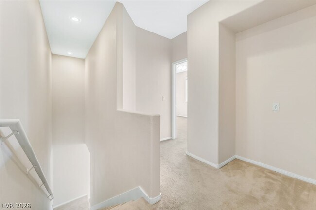 Building Photo - 3955 Palm Beach St