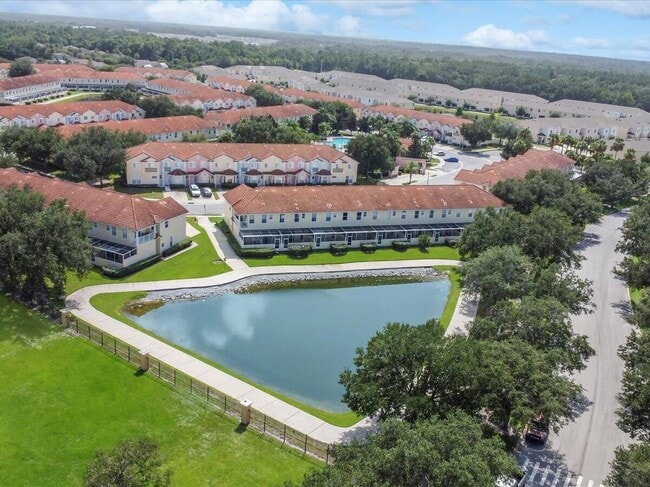 Building Photo - 1302 S Beach Cir