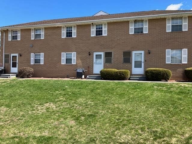 Building Photo - 315 Elmwood Dr