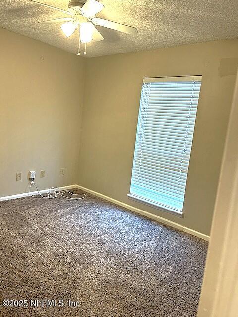 Building Photo - 12895 Bentwater Dr