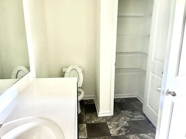 Building Photo - Available Now – Spacious 4BR Home on 1.5 Acres in Rural Hall!