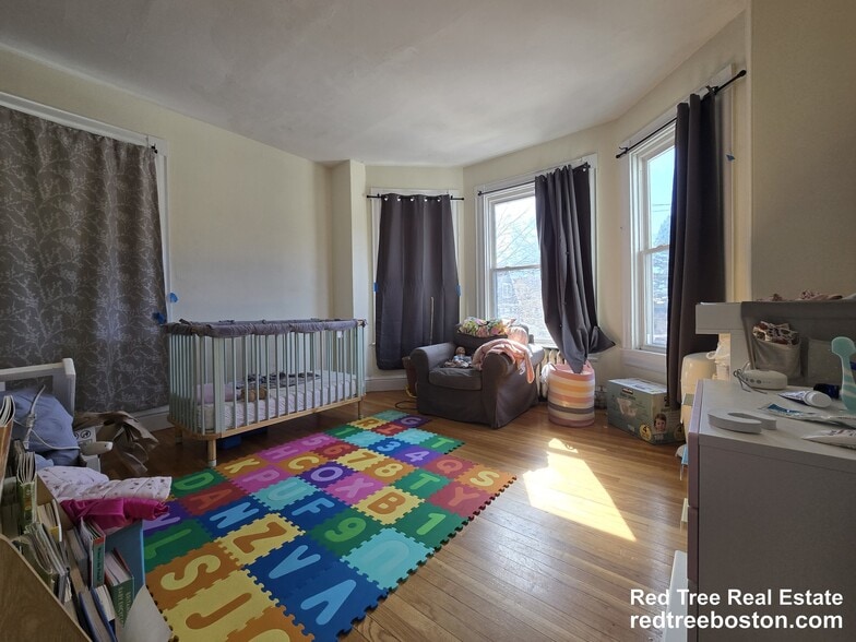 Building Photo - 45 Auburn St