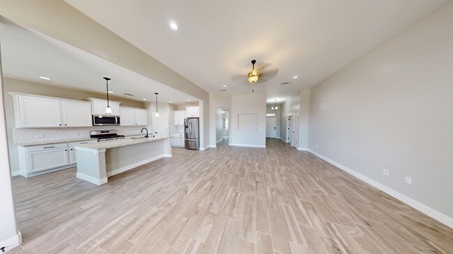 Building Photo - 5109 W Grey Ghost Rd