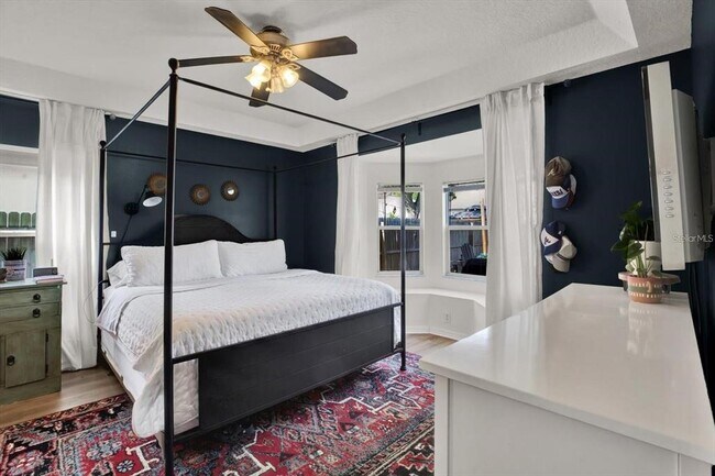 Building Photo - 6526 Summer Cove Dr