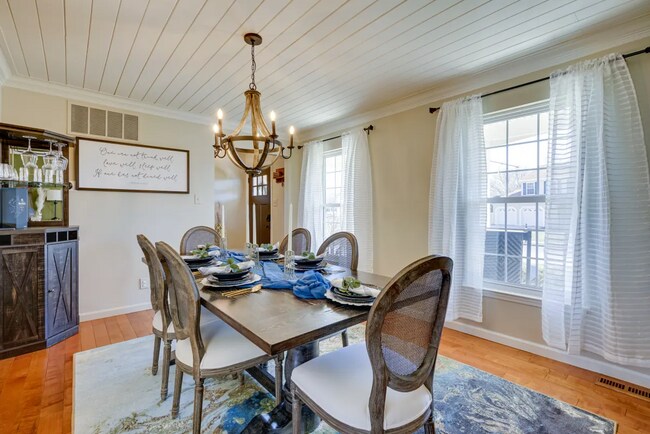 Dining RoomP - 151 Rambling Rd